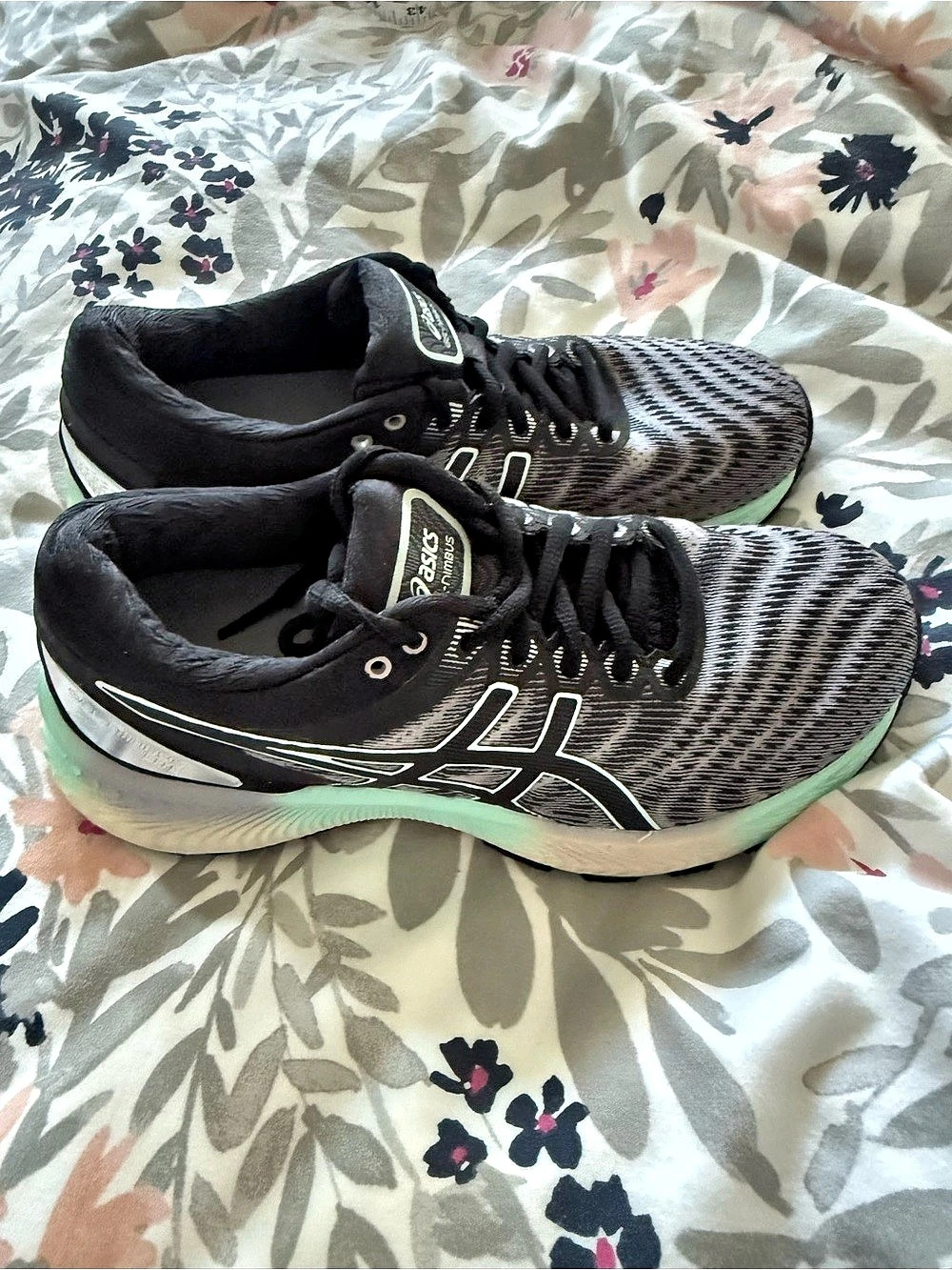 ASICS Women's GEL-Nimbus Lite Running Shoes Black Mint 5.5 NWT
